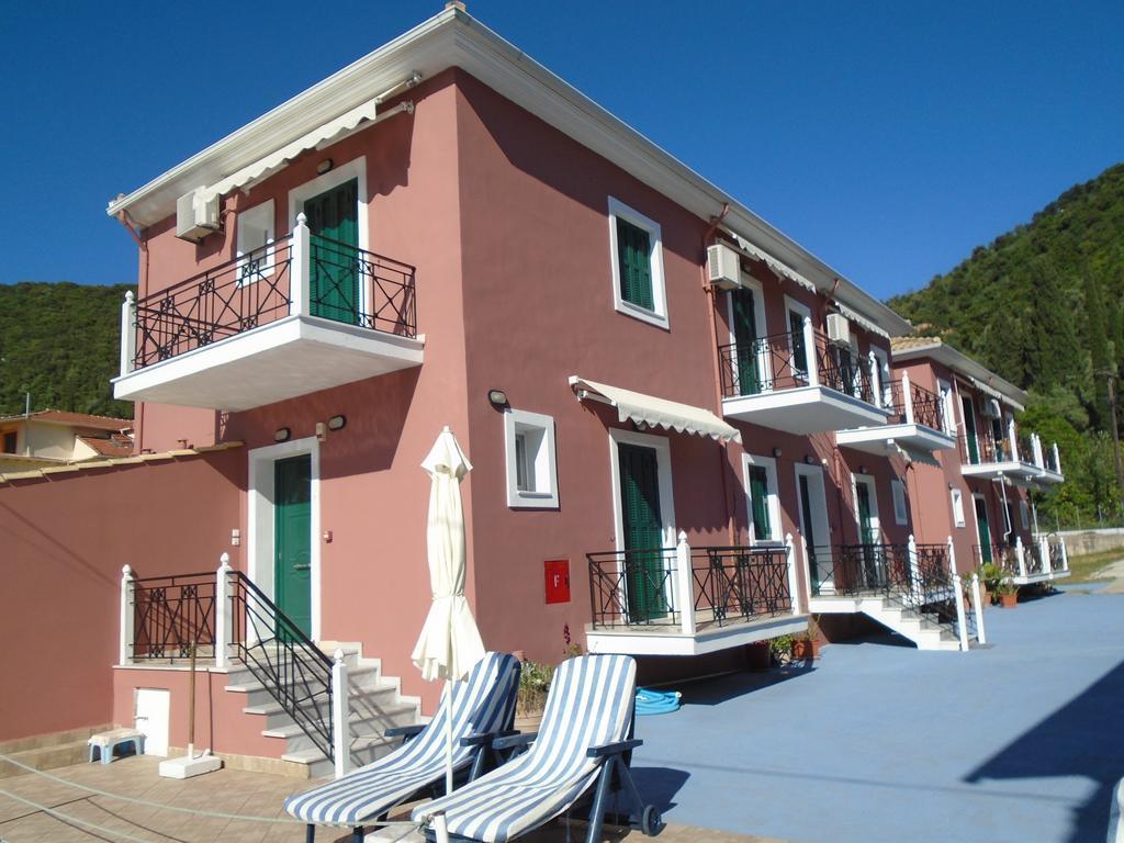 Stella 'S Sea Front Apartments Yénion 外观 照片